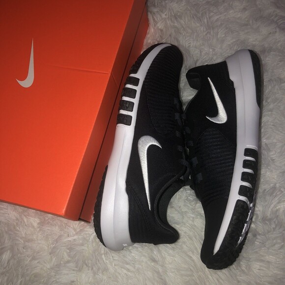 New Nike Men’s Size 7.5 Flex Control TR4 Cross Trainer Black Shoes - Picture 1 of 4